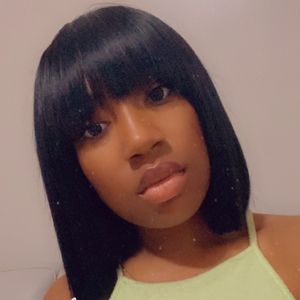 Meet your Posher, Whitney